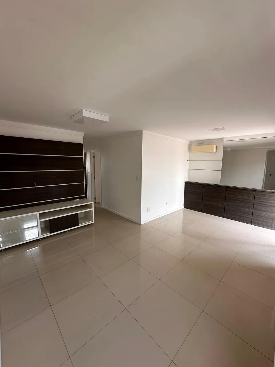 LINDO APARTAMENTO NO RENASCENÇA, NASCENTE E VENTILADO, 3 QUARTOS, TORRE UNICA, MEIRELES