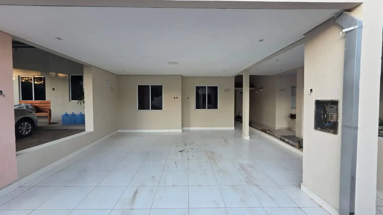 Alugo Casa 2/4 Ampliada e com energia solar incluso Condomínio Esmeralda em Várzea Grande