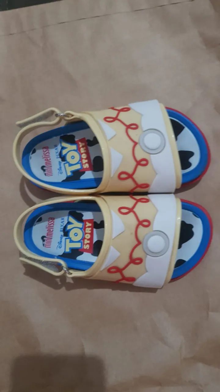 sandalia Melissa