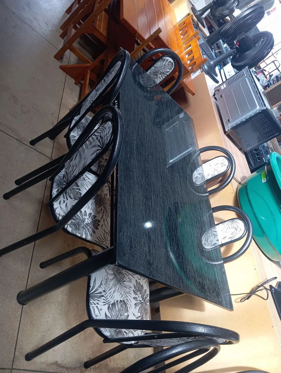 MESA SEIS CADEIRAS NOVA TUBO GROSSO - Foto 2