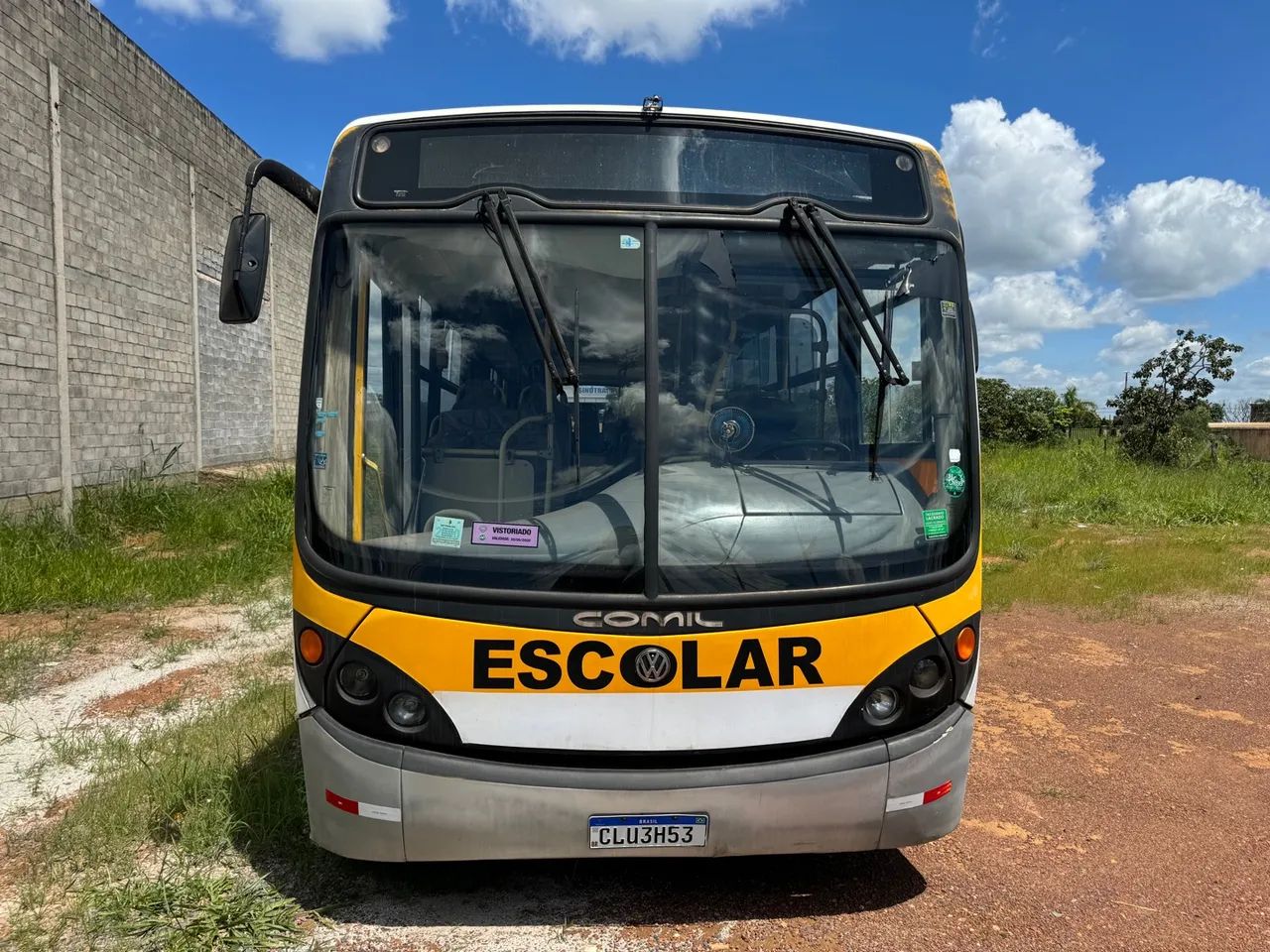 Ônibus Escolar Comil