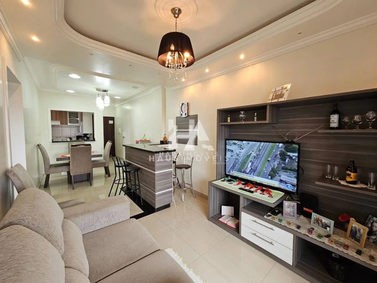 Apartamento à venda em Água Verde com 70m² e 2 dormitórios/quartos disponíveis