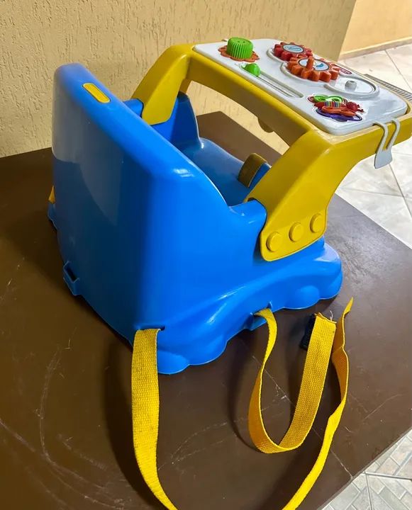 Cadeirinha Infantil com Mesa de Atividades - Foto 3