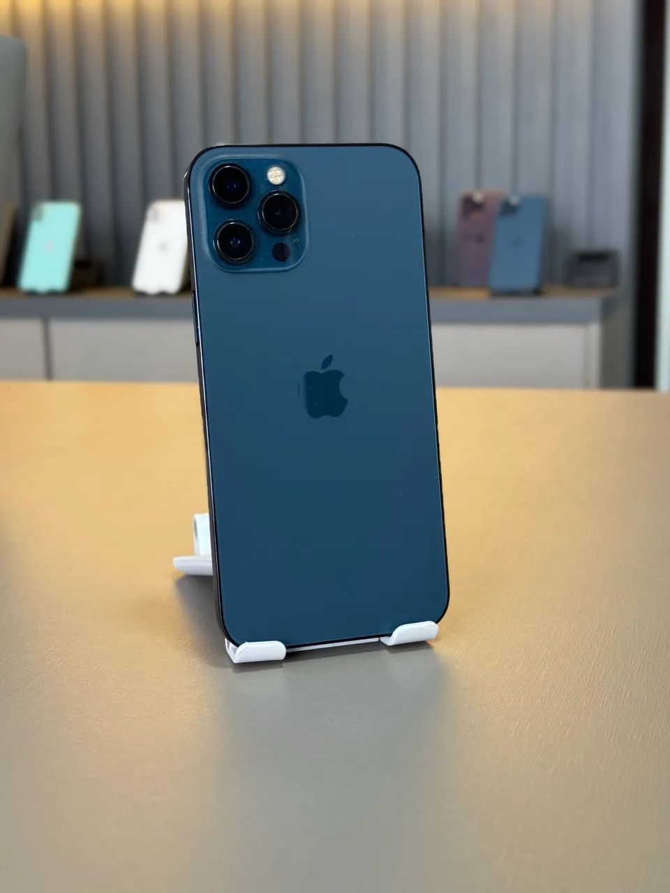 iPhone 12 Pro Max 128gb azul - Celulares e Smartphones - Norte