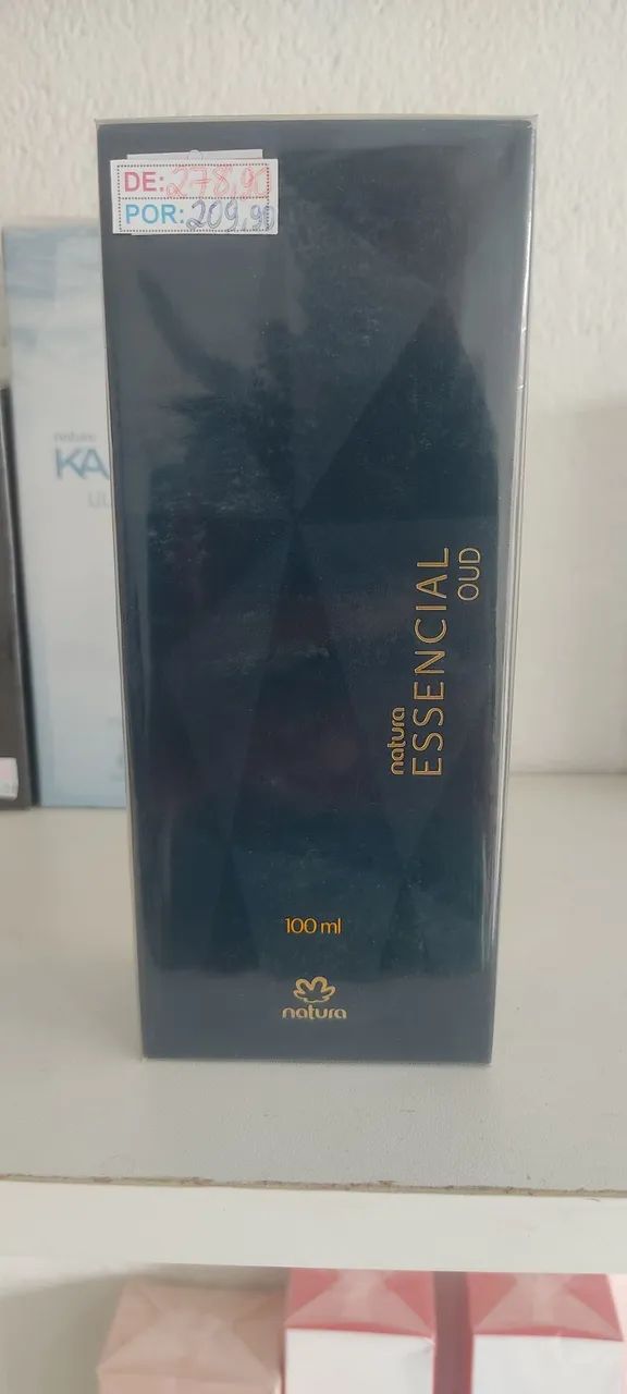 Essencial Oud Feminino 100ml - Foto 2