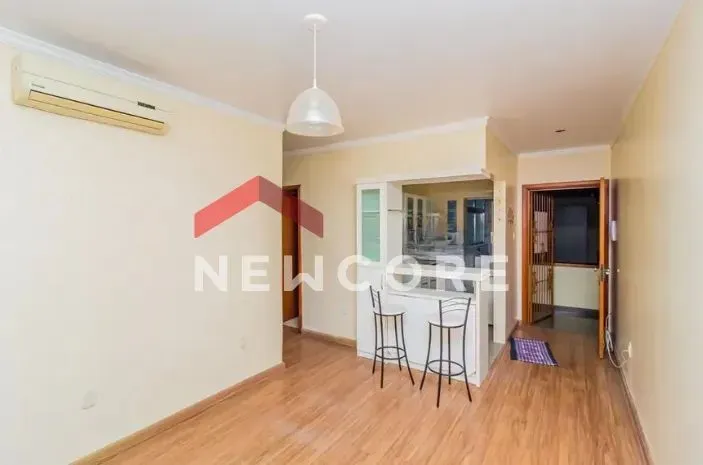 Apartamento em Rua Eurico Lara - Medianeira - Porto Alegre/RS