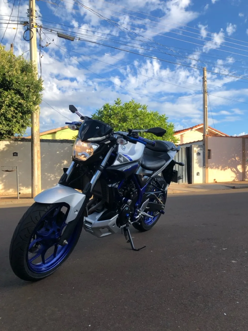 MT03 2017