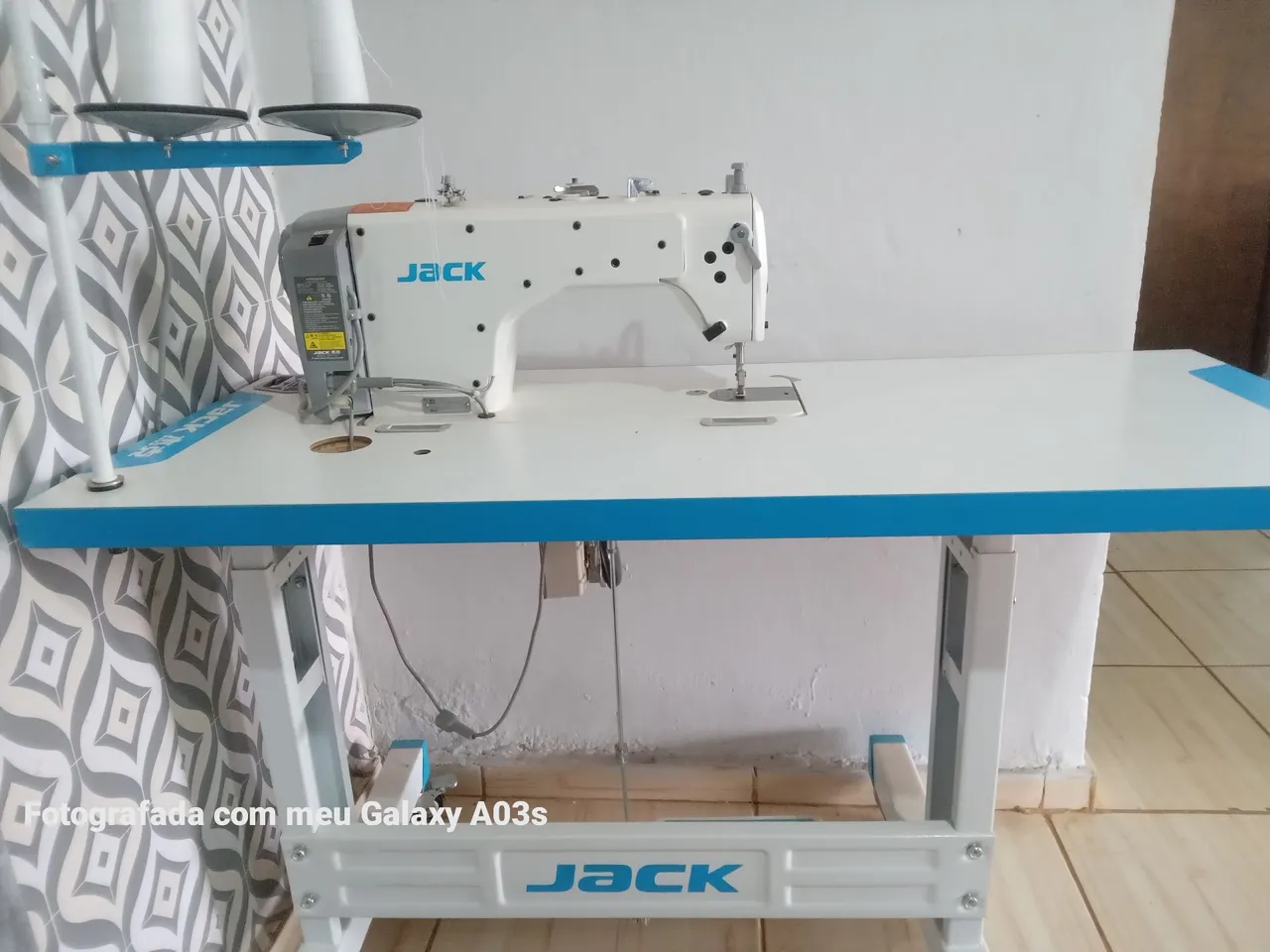 Máquina de costura industrial Jack