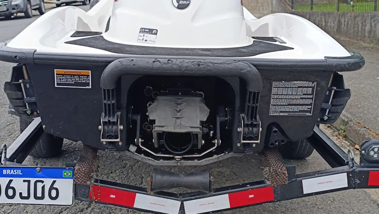 Jet Ski Sea-Doo GTI SE 130 - Revisado + carretinha 2022 - Foto 12