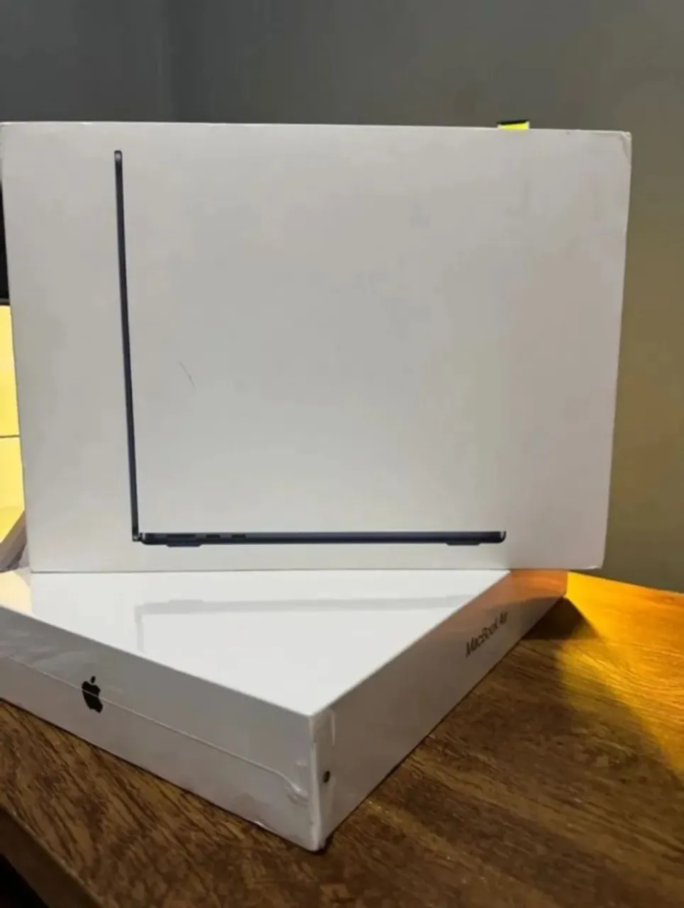Macbook Air M4 2025 - Lacrado