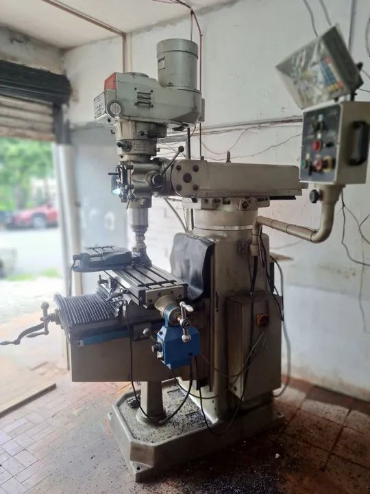 Fresadora Ferramenteira VEKER ISO 40 - Foto 2