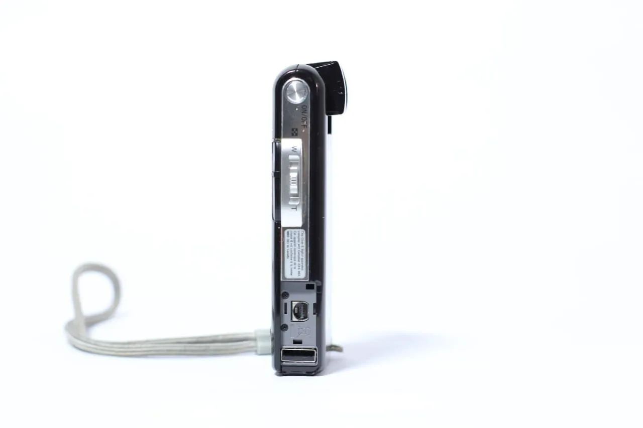 Camera Sony bloggier Linda  - Foto 2