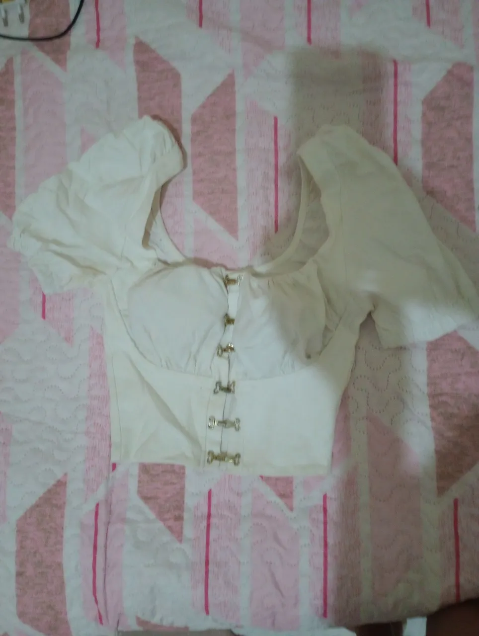 Blusa Corset Branca com Mangas Bufantes