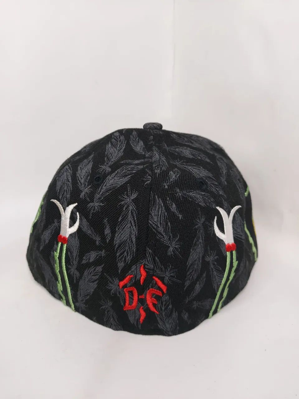 Boné New era - Dragon- 59fifty - Aba reta - Foto 3