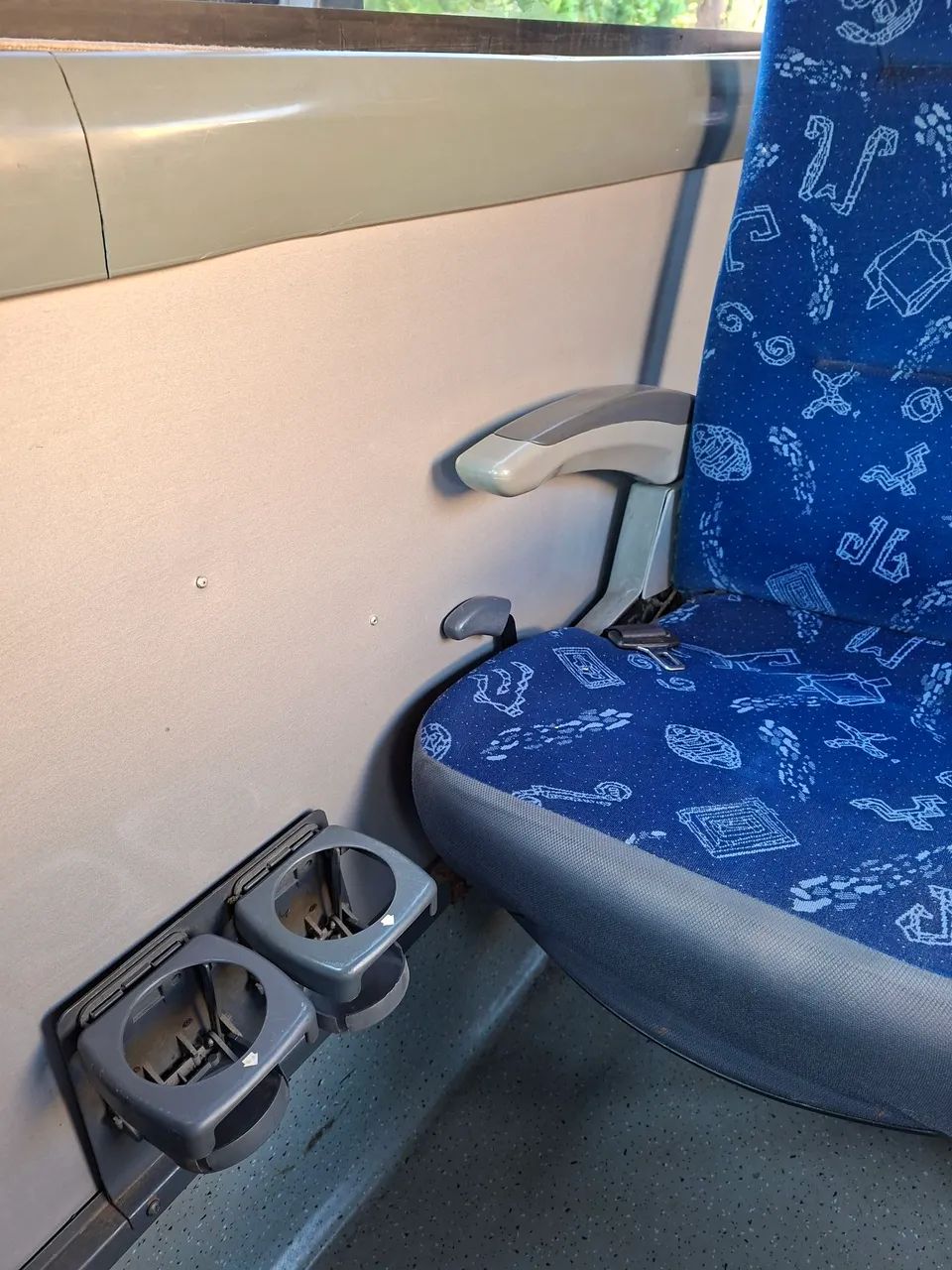 Micro Ônibus Volare W8 Fly 2012 - Foto 8