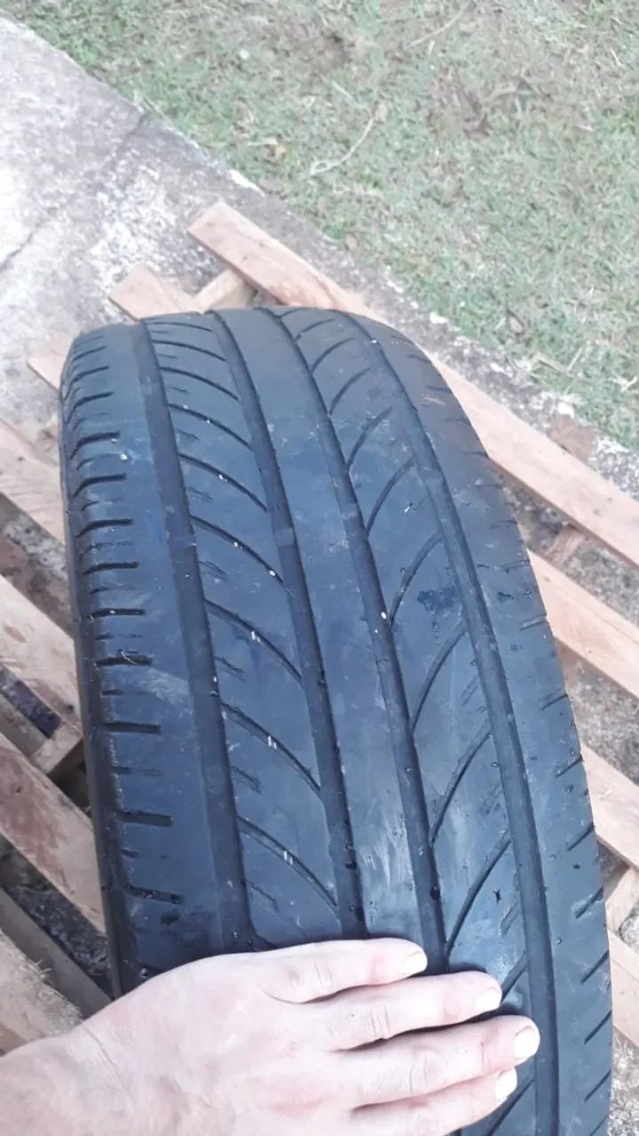 Pneu Arthum 205/65 R15 - Usado em Boas Condições! - Foto 3