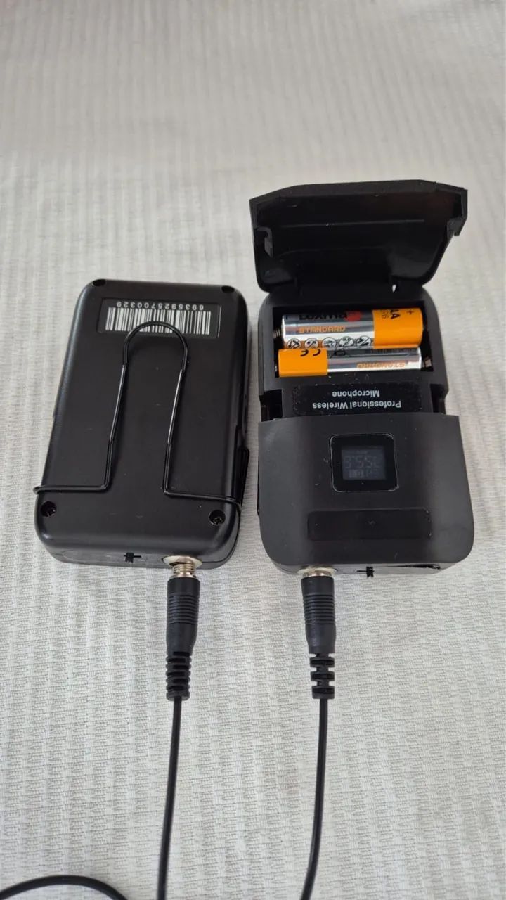 2 microfones fita de cabeça com wireless a bateria e pilha - Foto 5