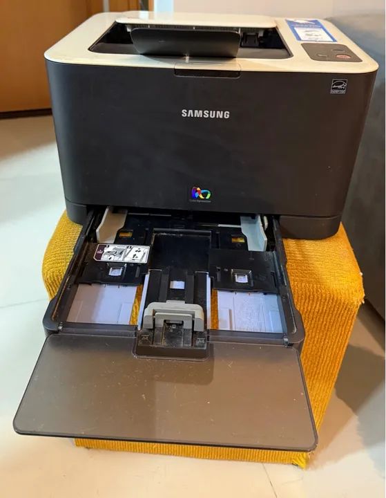 Impressora Laser Samsung CLP 325