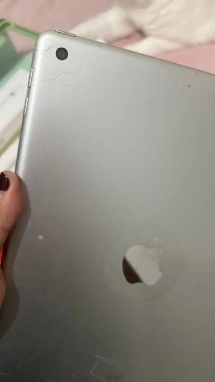 iPad 6th 32GB + apple pencil  - Foto 2