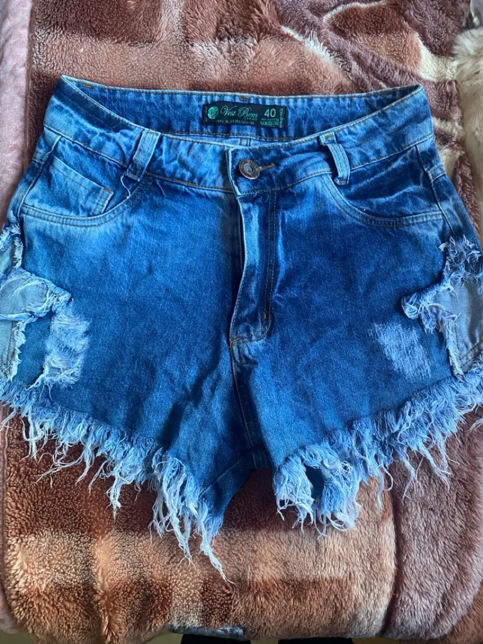 Short Jeans Desfiado Azul - Tamanho 40