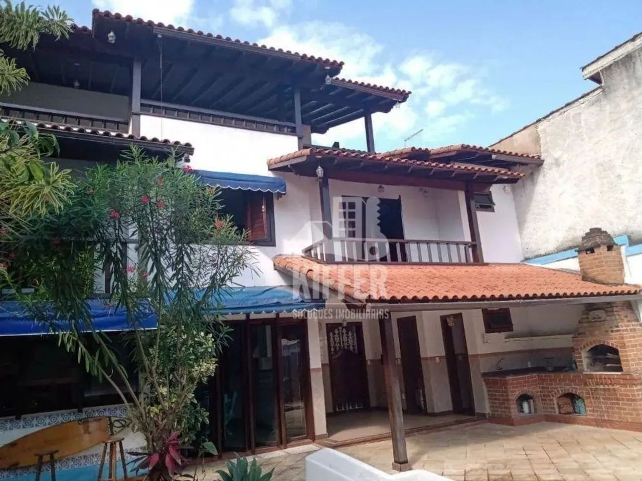 Alto padr ão em Piratininga | 4 quartos, suíte com closet e 405m² - Foto 4