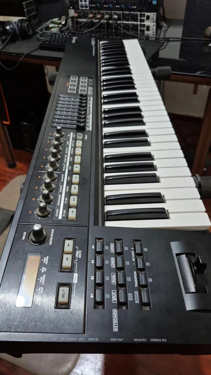 Roland（ローランド）/A800PRO 【中古】【USED】 Roland a800 pro - Instrumentos musicais - Cruz das Almas