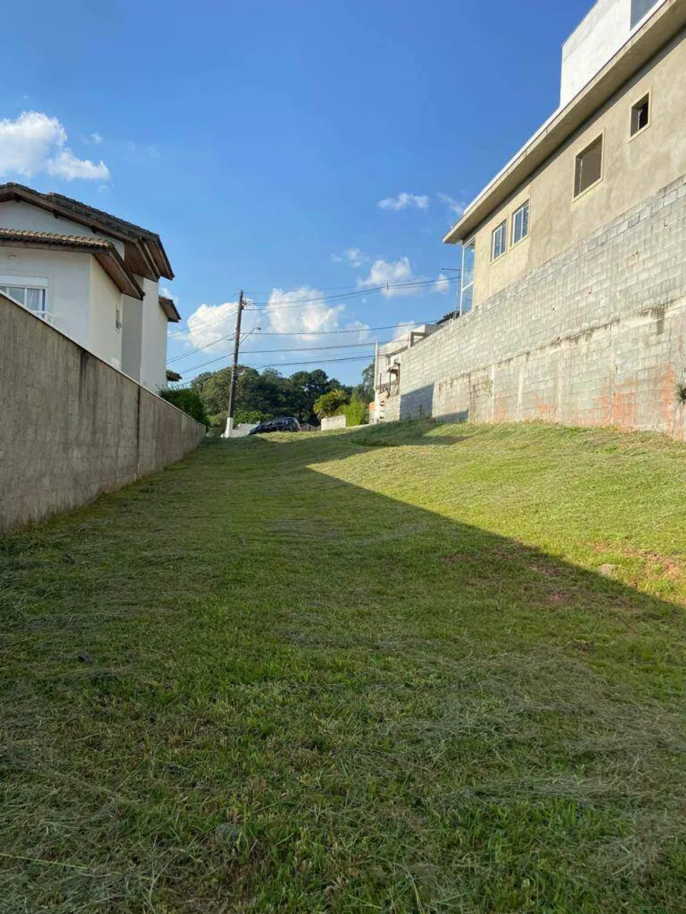 TERRENO PARA VENDA NO CONDOMÍNIO VILLAGE LOS ANGELES - COTIA