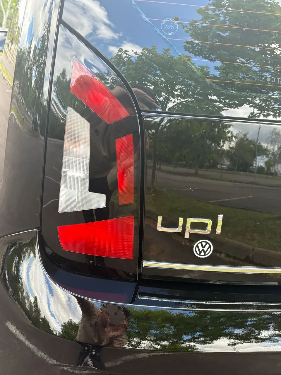 Volkswagen Up! Cross 1.0 TSI Total Flex 12V 5P 2018 - Foto 4