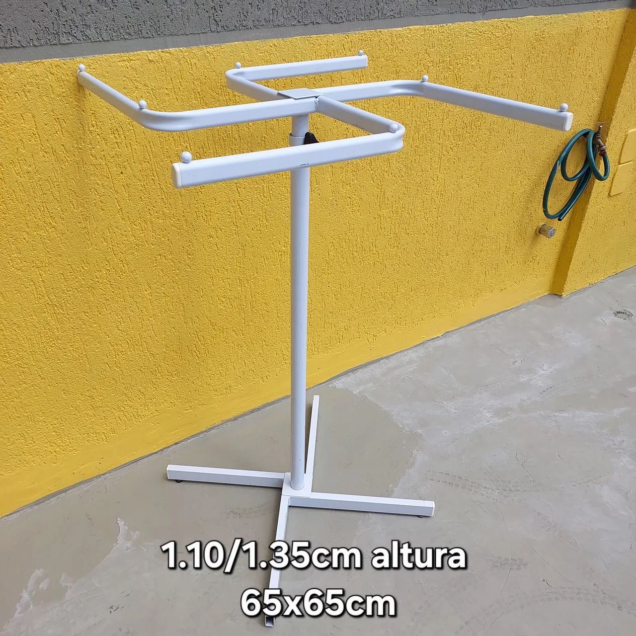 Arara de roupas giratória  - Foto 4