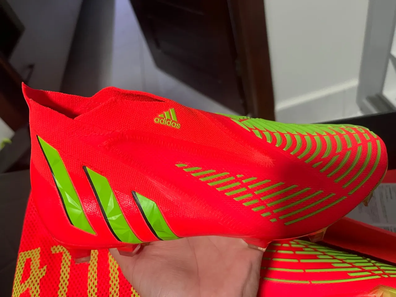 Chuteira adidas predator edge+ FG