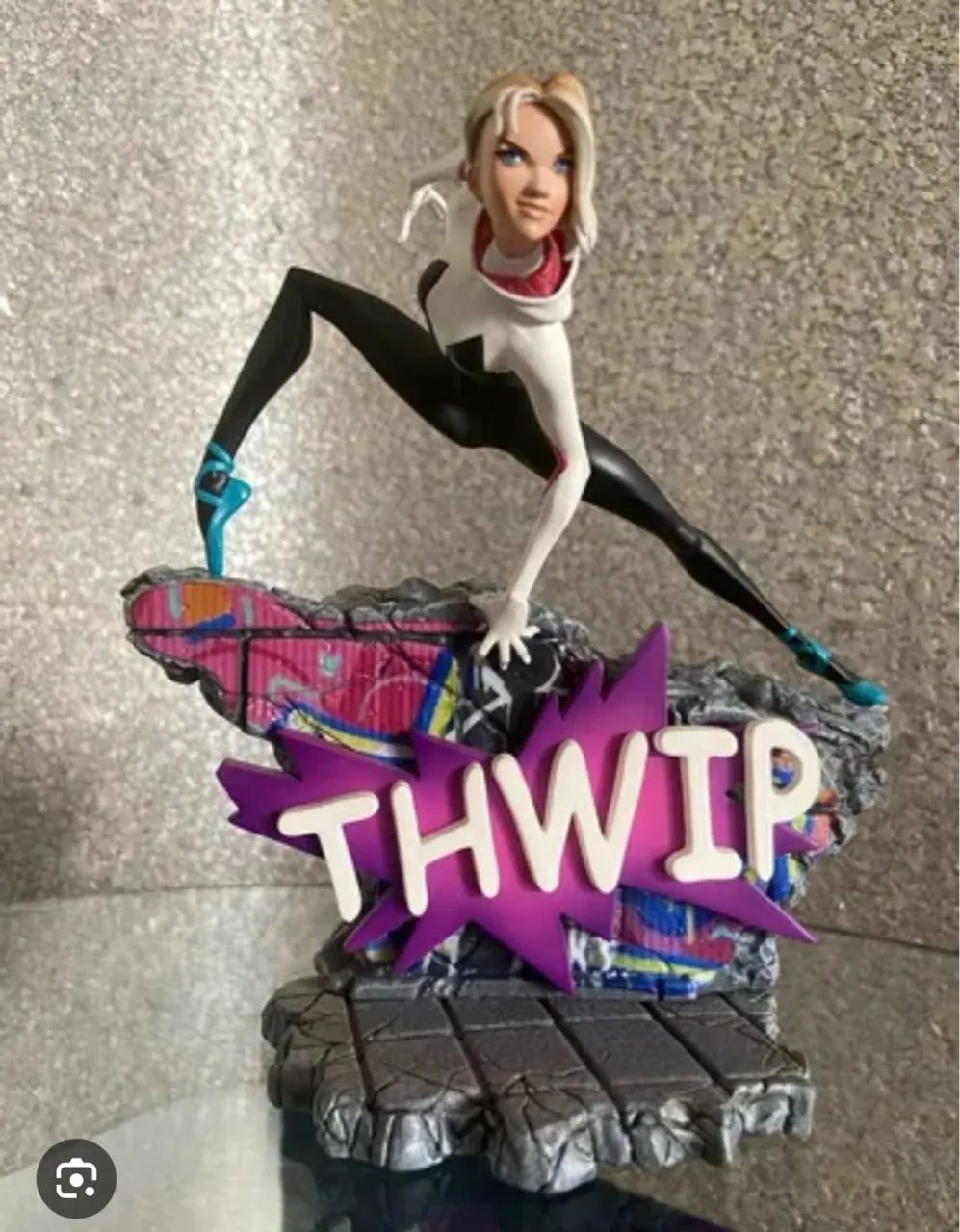 Action Figure Spider- Gwen - Iron Studios