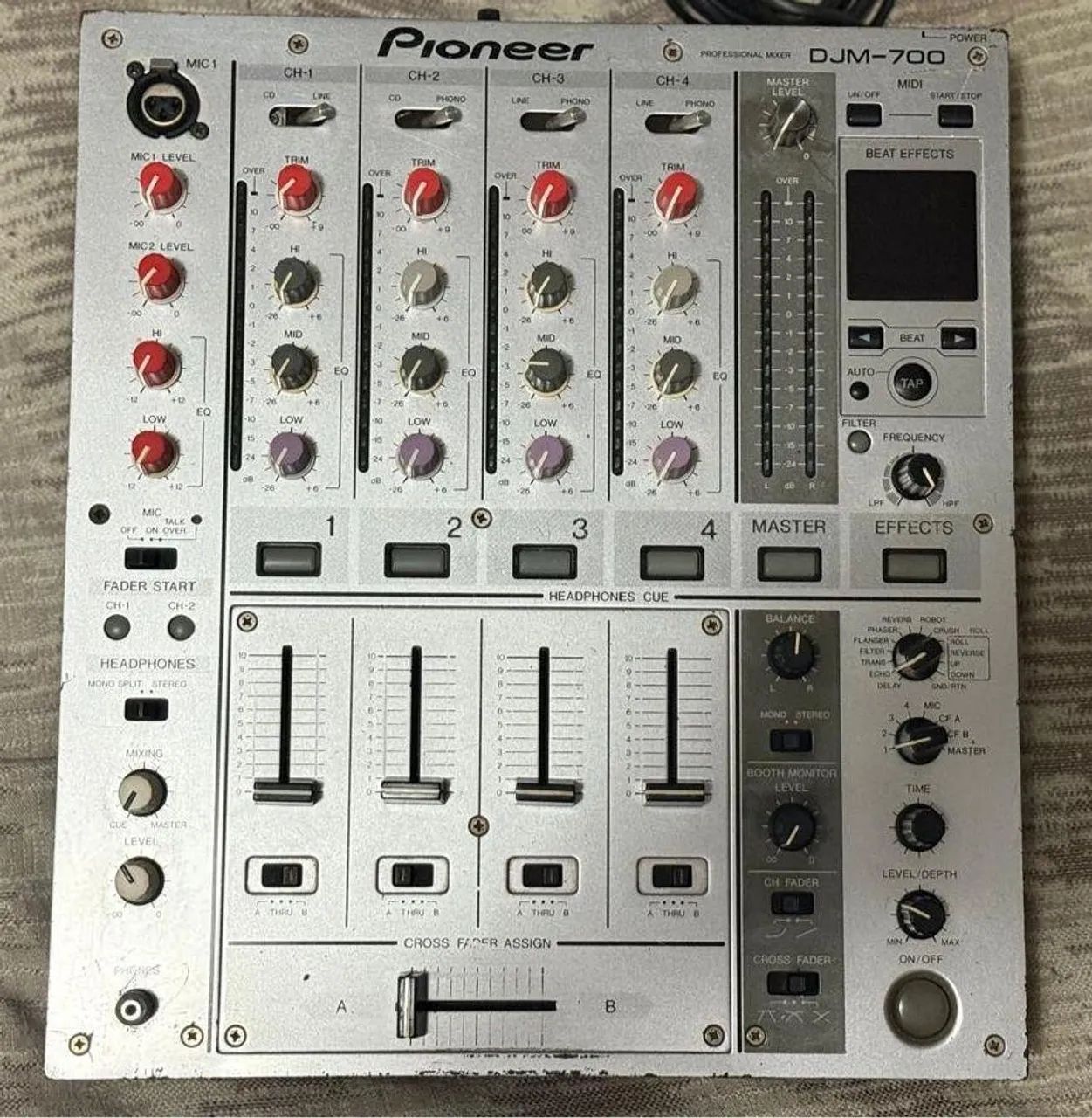 Mixer Pioneer DJM-700  - Foto 2