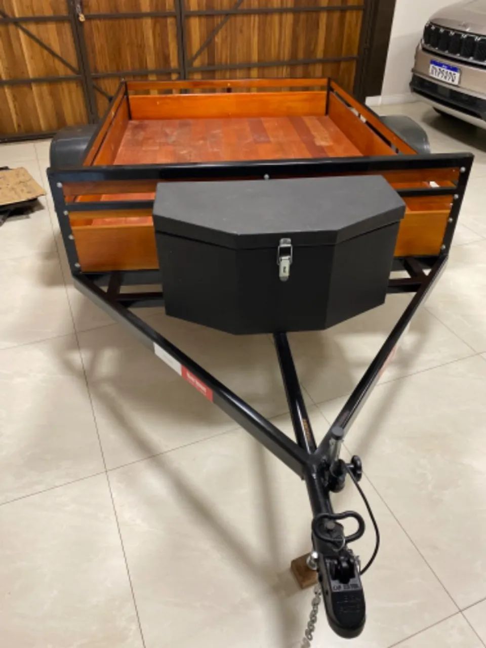 Reboque completo, seminovo, com baú - Foto 4