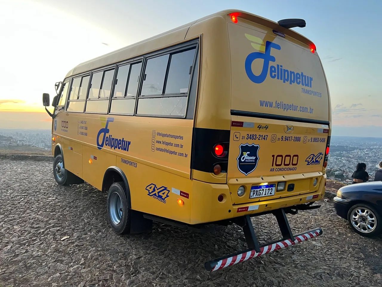 Vendo ou alugo micro ônibus 4x4 com ar condicionado volare 2014/2015 - Foto 2