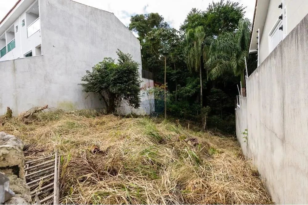 Terreno com 291 metros sendo 13 de frente por 22 para os fundos localizado no Jardim Virgi - Foto 3