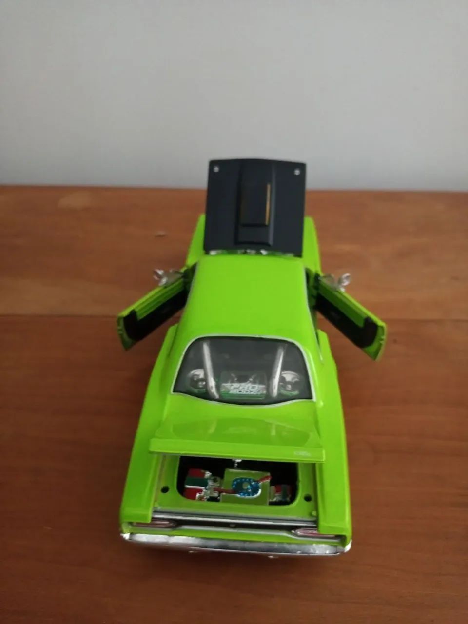 Miniatura Maisto 1/24 Plymouth zerado - Foto 5