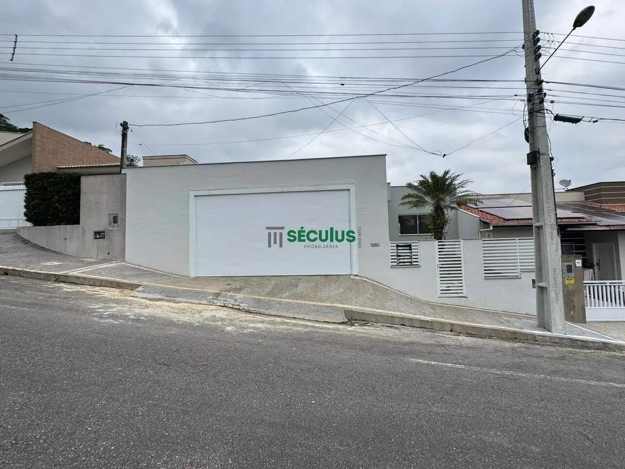 Casa Residencial à venda, 3 quartos, 3 suítes, 3 vagas, AMIZADE - Jaraguá do Sul/SC