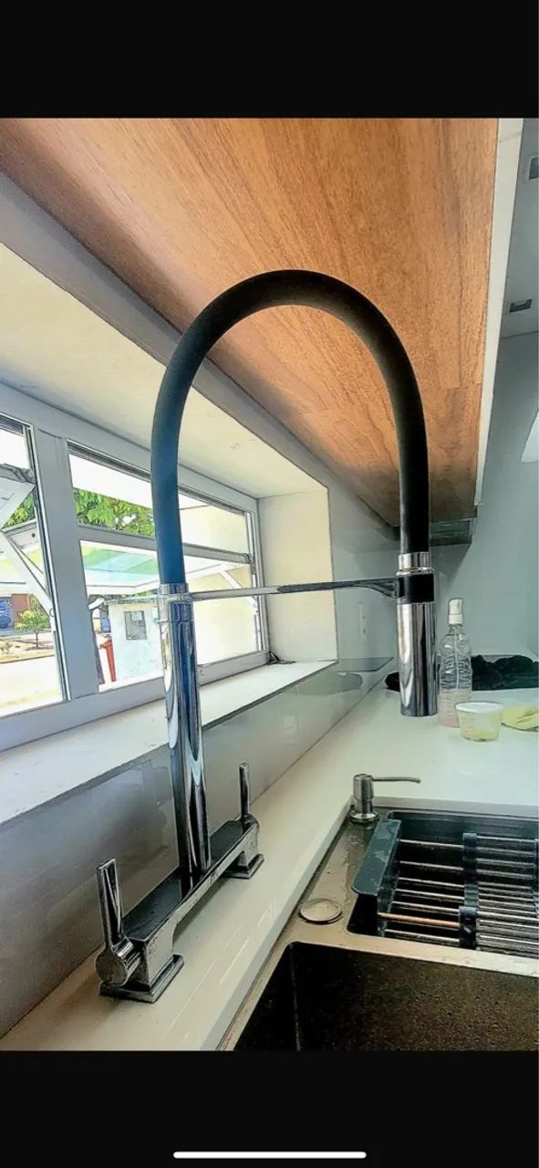 Torneira Gourmet Flexível DOCOL Cromada para Cozinha