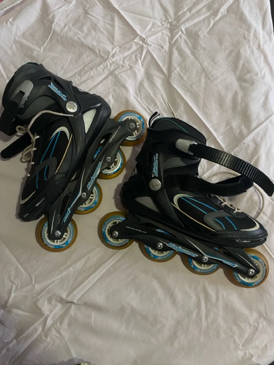 Patins BladeRunner Azul 80mm Tamanho 40 (BR)