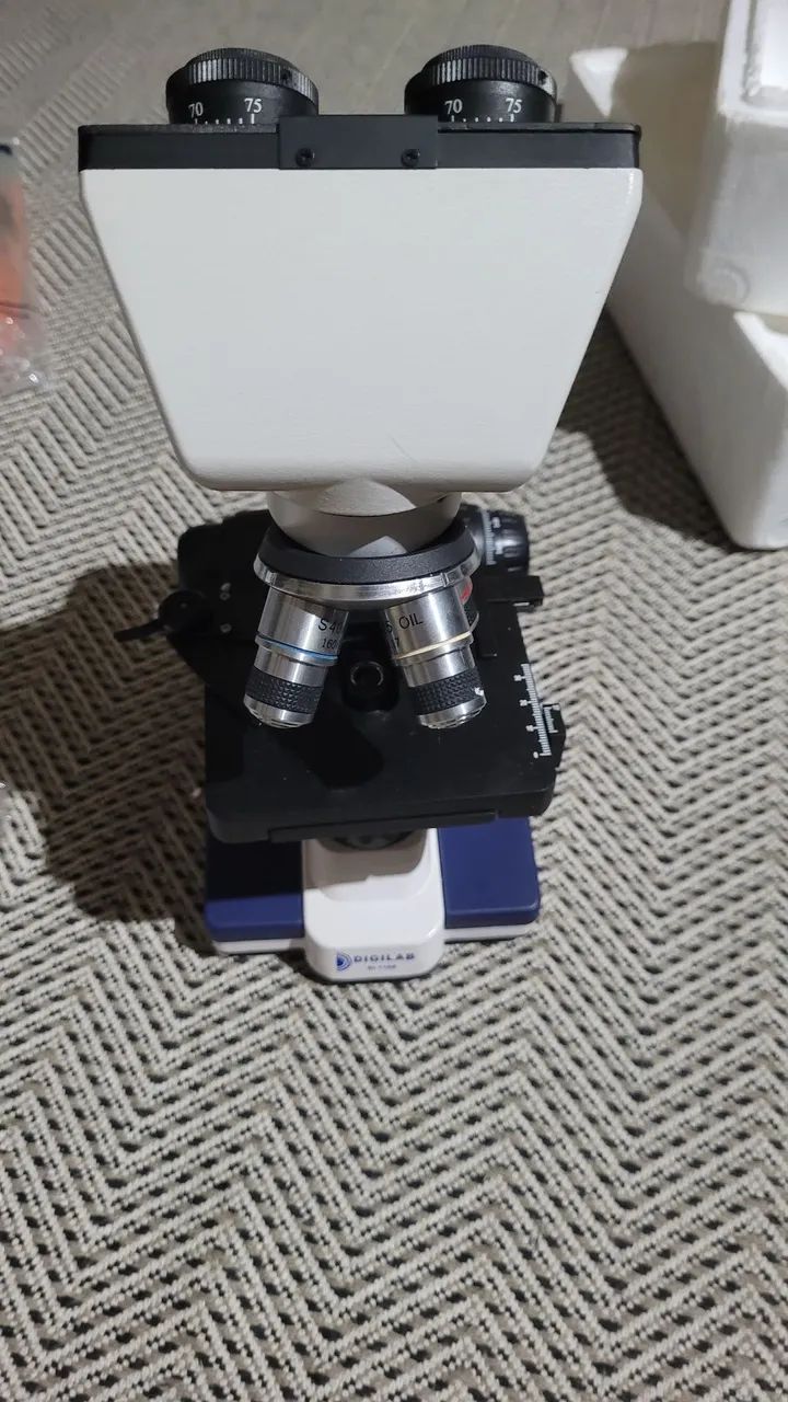 Microscópio usado  - Foto 5