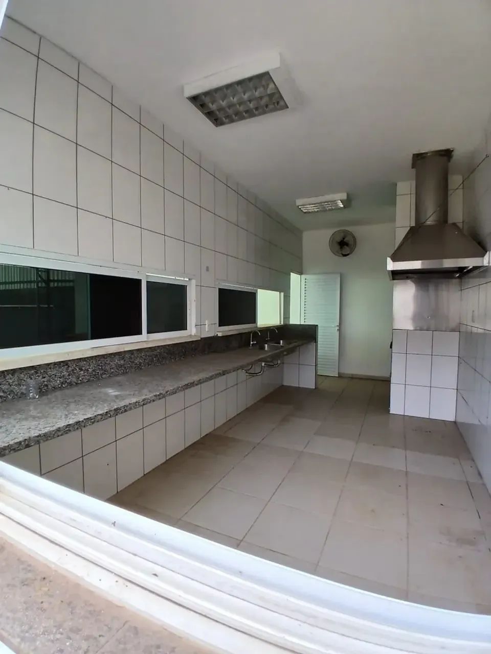 Imóvel Comercial para venda com 1500 m², bairro Altos do Coxipó - Cuiabá - MT - Foto 4