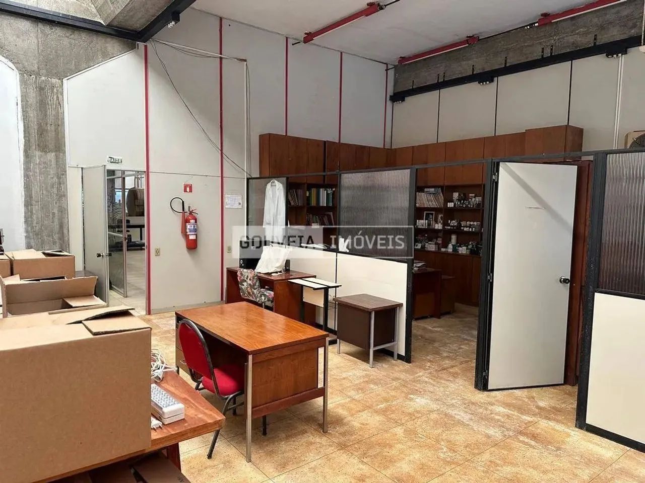 Barracão com 1.050 m² de Área Útil e 24.500 m² de Terreno, aluguel de R$ 32.000 + Taxas -  - Foto 5