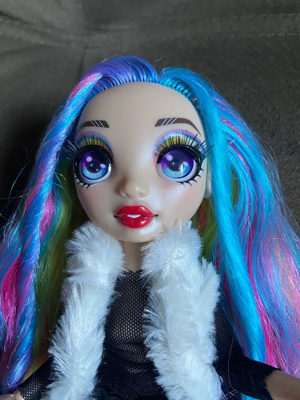 Boneca Rainbow High Amaya Raine - Foto 4