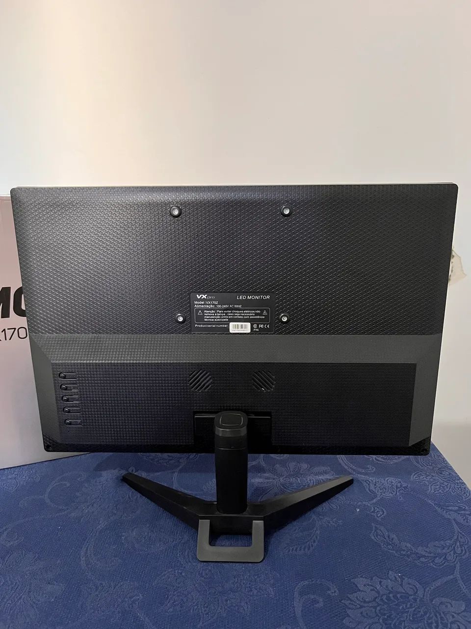 Monitor VxPro 17.1pol (Com algumas manchas na tela) - Foto 3
