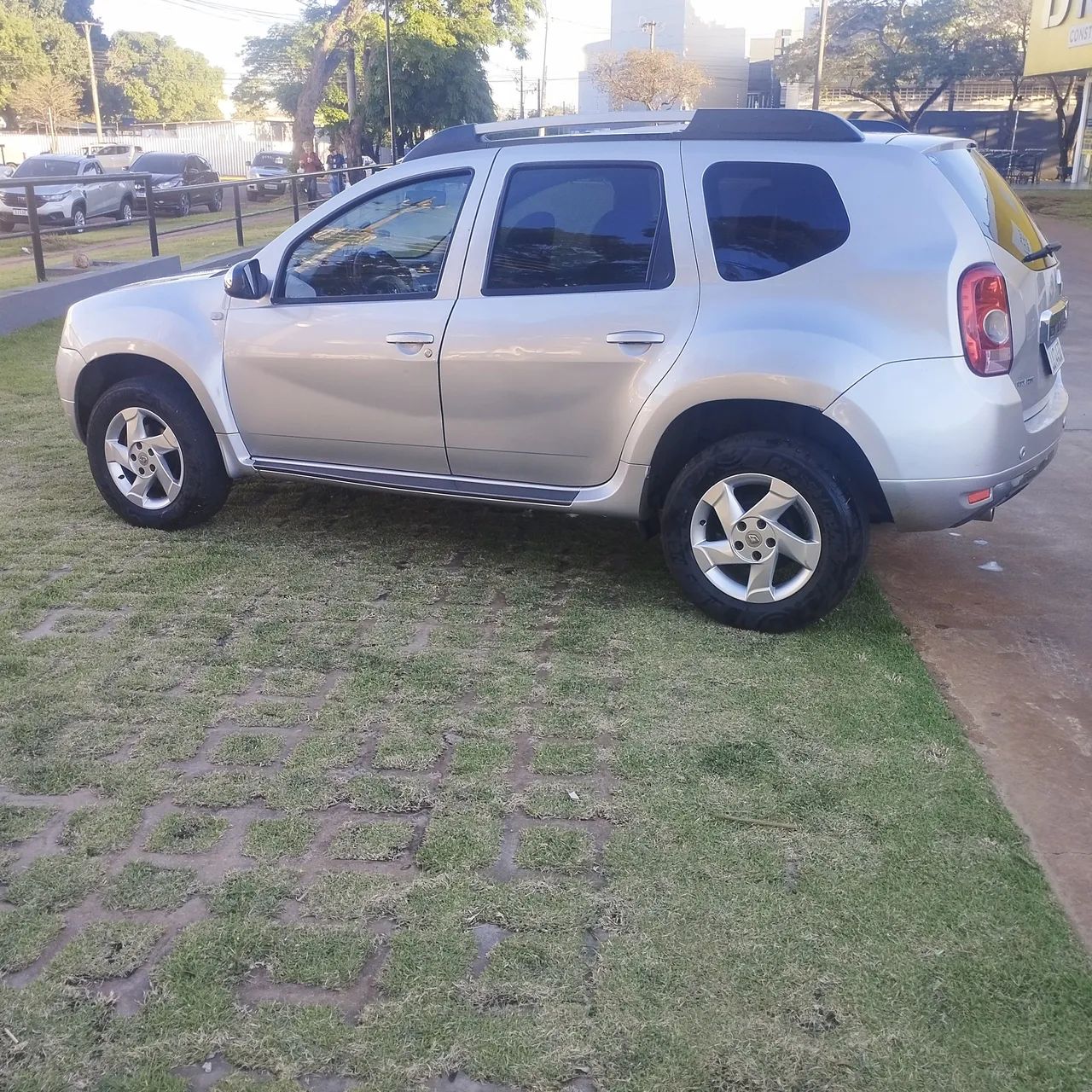 Renault Duster Dynamique 2.0 Hi-flex 16V Mec. 2013 - Foto 4