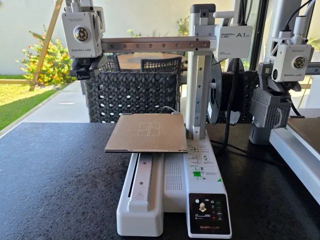 Impressora 3D Bambu Lab A1 Mini impecável, Funcionando 100%, Completa na caixa + NF - Foto 2