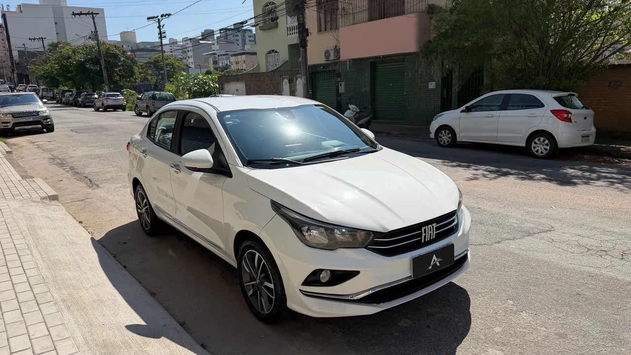 Fiat Cronos Precision 1.3 16V Flex Aut. 2023 - Foto 2