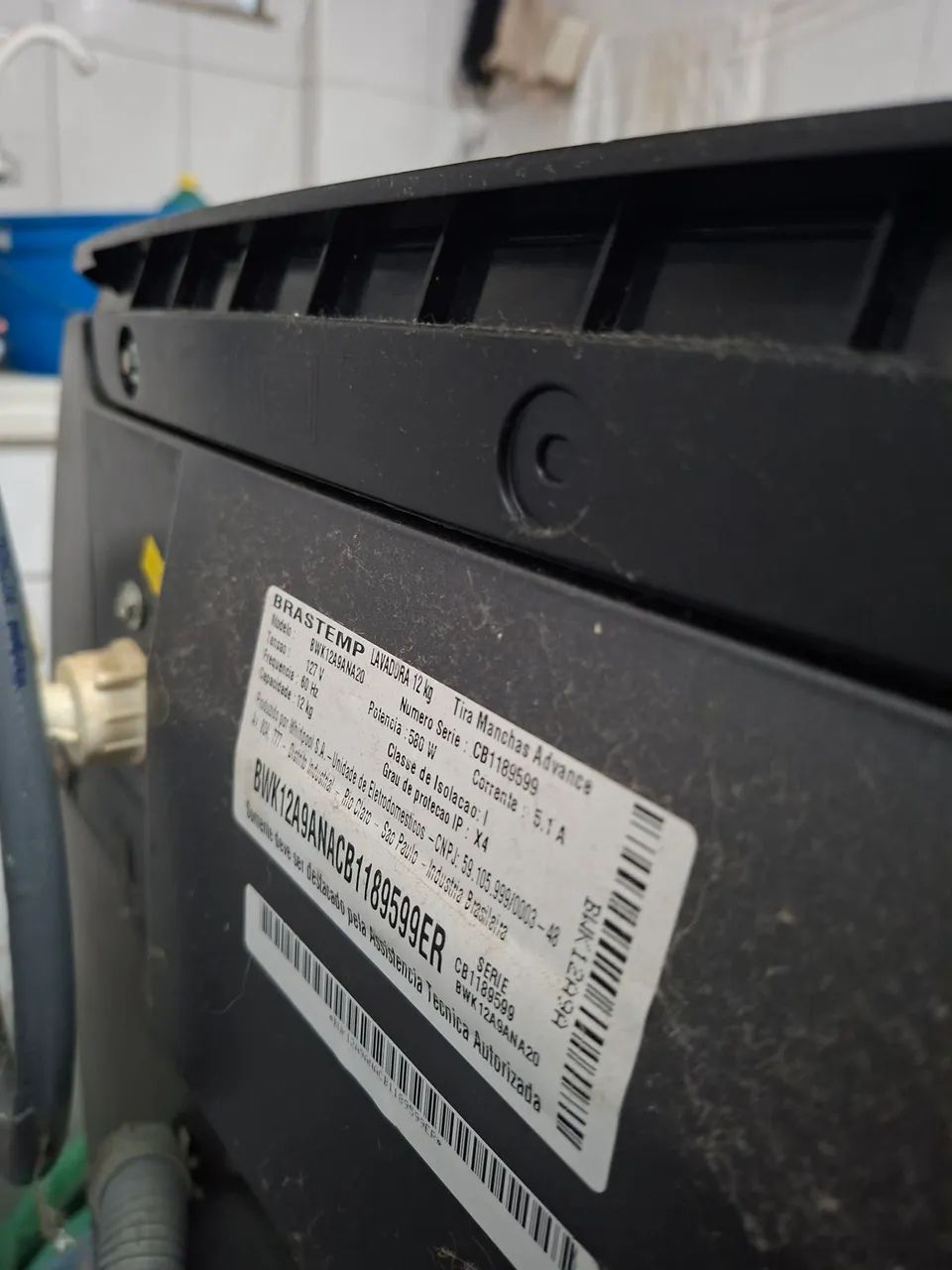 Lavadora Brastemp 12kg advance BWK12A9ANA20 - funciona - mas vaza por baixo  - Foto 5
