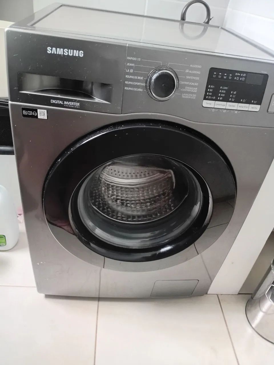 Máquina de lavar roupa 