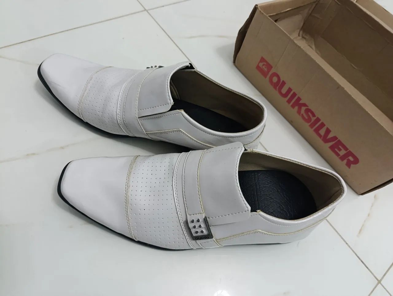 Sapato social branco.  - Foto 2